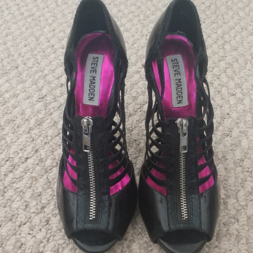 Steve Madden peep toes